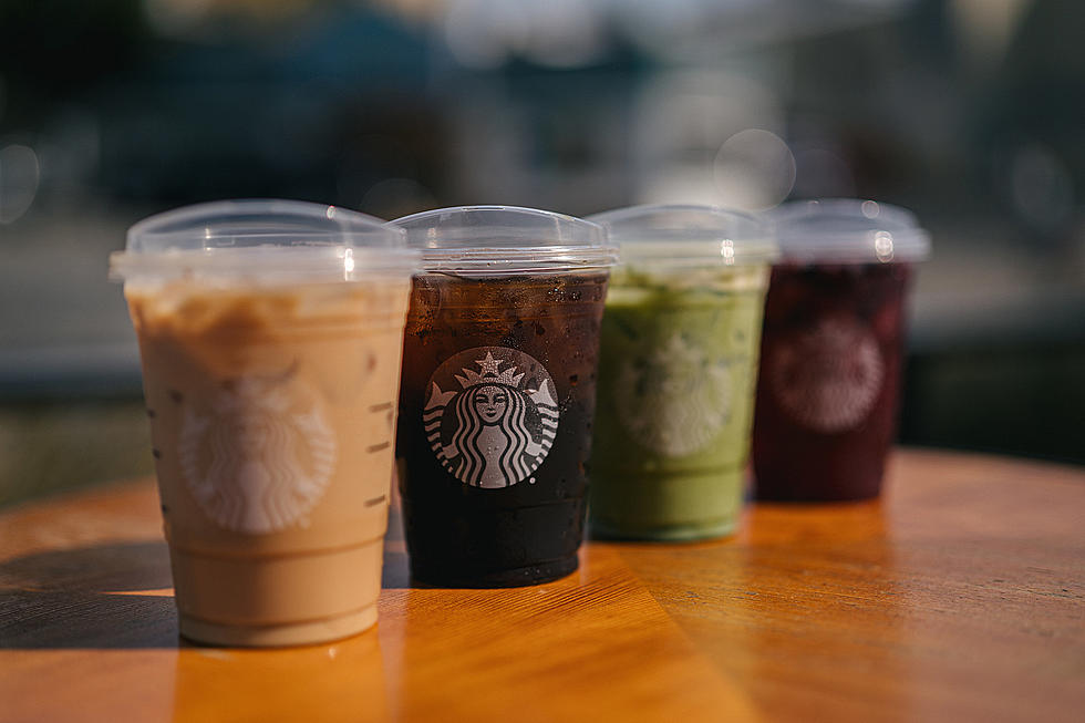 Starbucks’ “Sippy Cup” Strawless Lids Now Permanent for All Iced Drinks