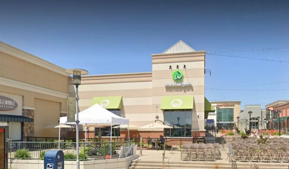 Wahlburgers in Flint Township Set to Close