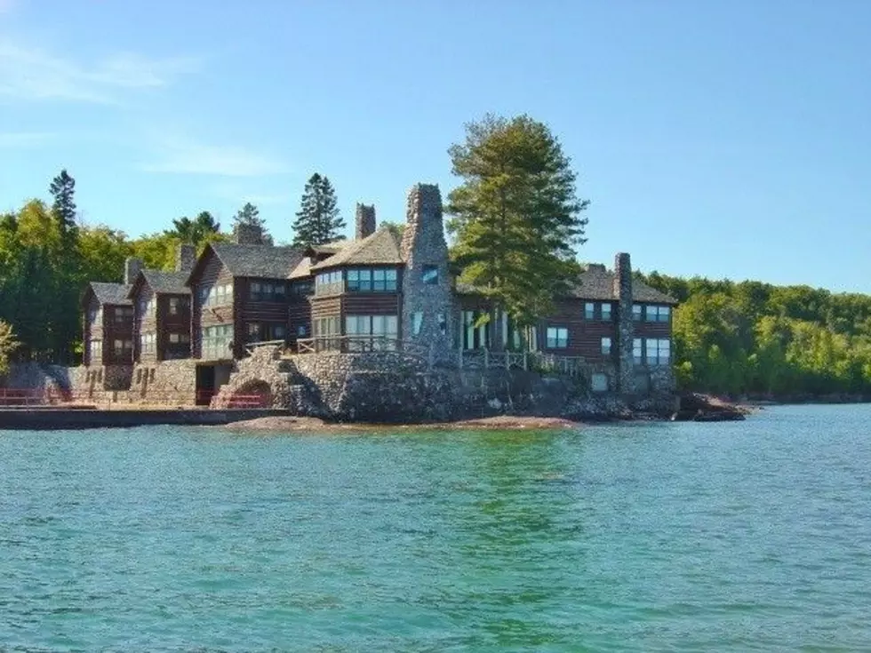 The World’s Largest Log Cabin Is Along Lake Superior near Marquette, Michigan