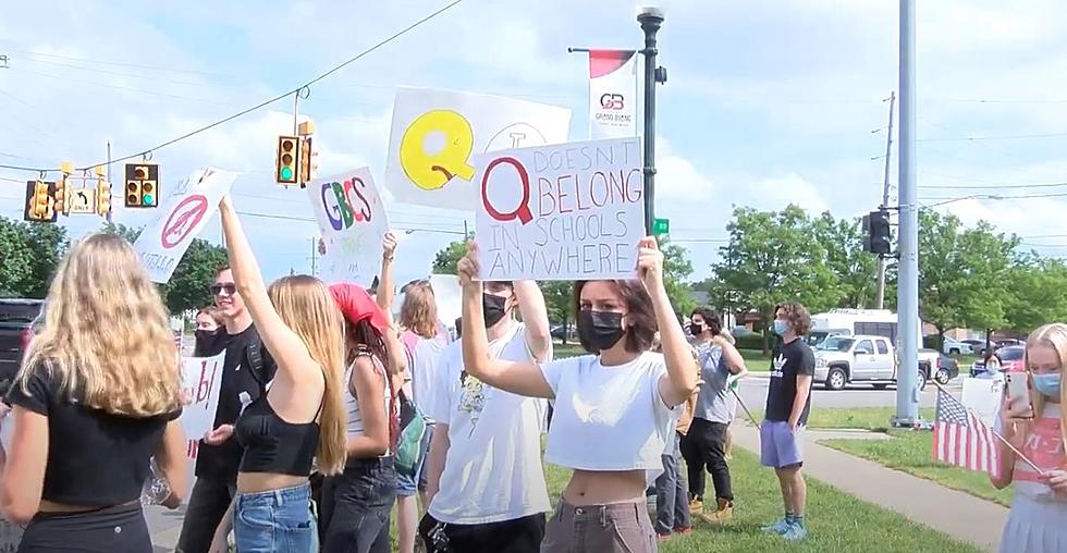 GB Students Accuse School Board Member of Supporting QAnon