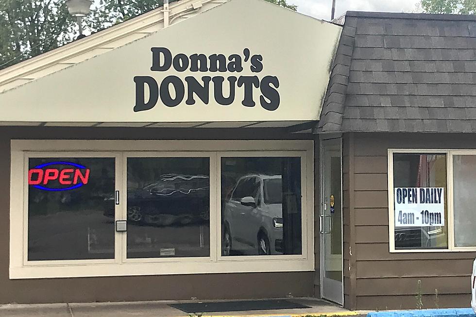 We're Delivering Flint's Best, Donna's Donuts To Where You Work