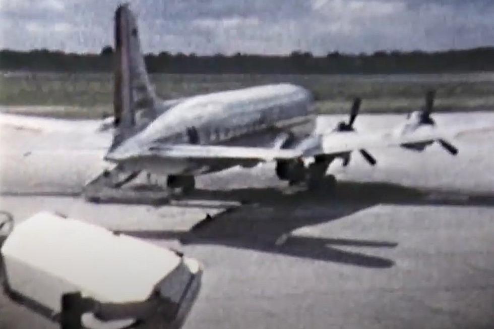 Vintage Postcard Takes You Back In Time To 1950’s Version of Detroit Metro Airport