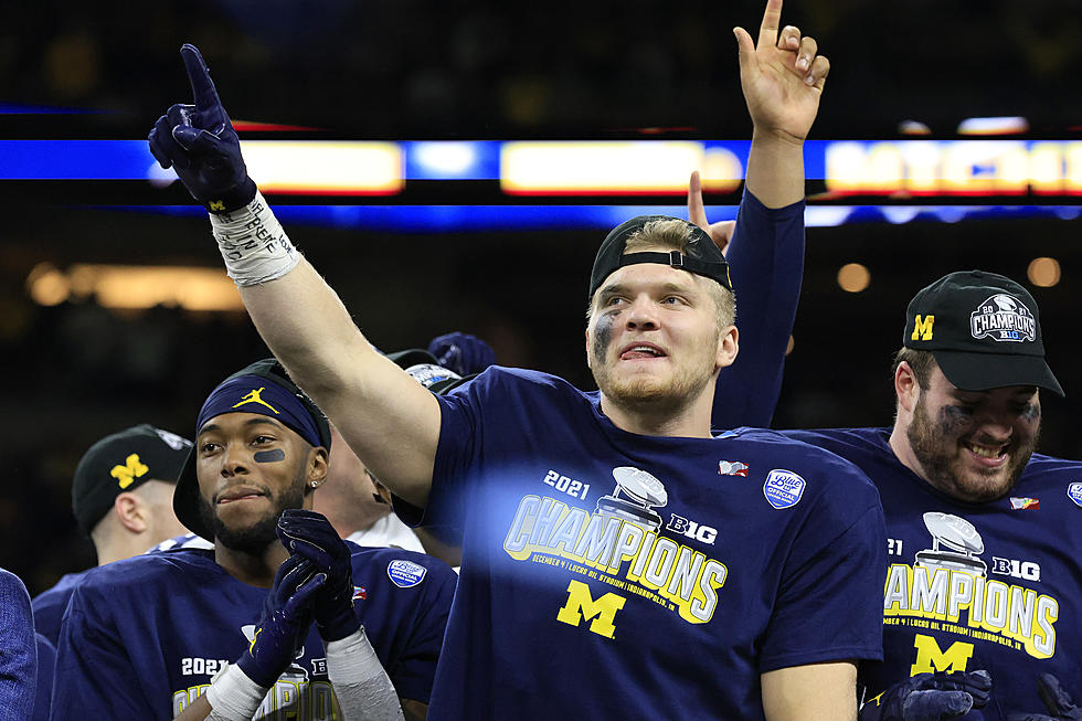 Michigan’s Aidan Hutchinson Hopes To Become Second Defensive Heisman Winner