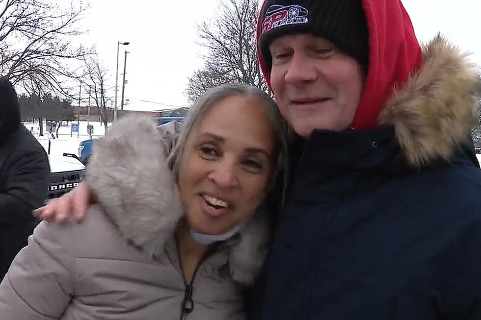 Michigan Woman Goes Free After 18+ Years in Prison for Possession of Boyfriend’s Drugs [VIDEO]