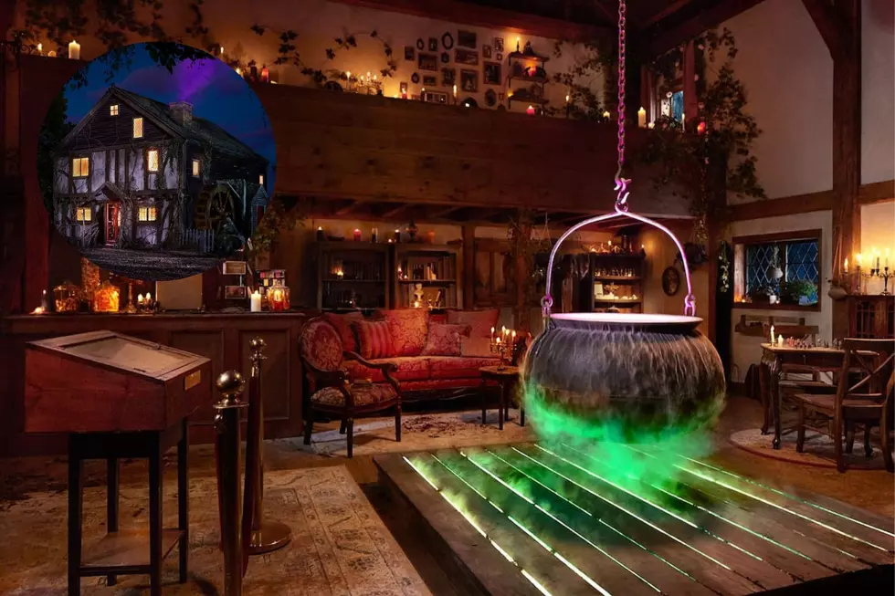 Spend the Night Like a Sanderson Sister in This ‘Hocus Pocus’ Airbnb