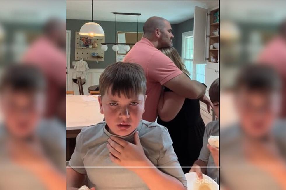 Michigan Family&#8217;s Gender Reveal Video Goes Viral After Boy Chokes on Cupcake