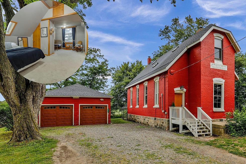 Look: Authentic One-Room Schoolhouse Transformed Into a Beautiful Home