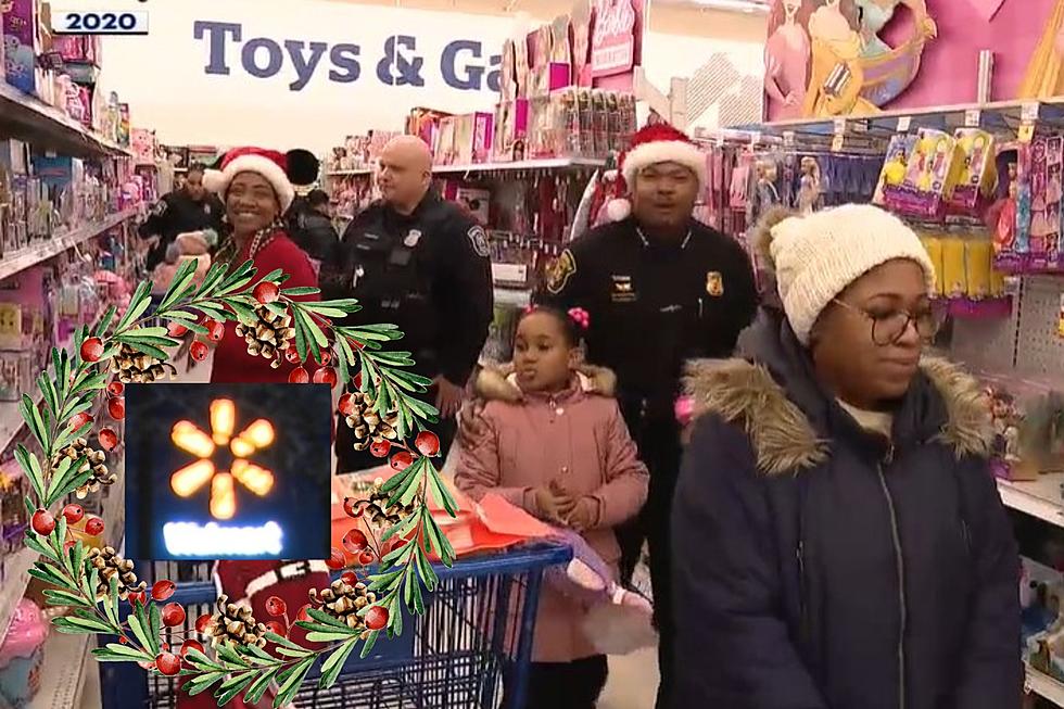 Grinch Steals Christmas During Shop With a Cop Event at Walmart