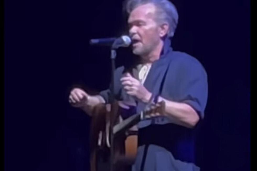 Watch: John Mellencamp Storms Off Stage After Being Heckled 