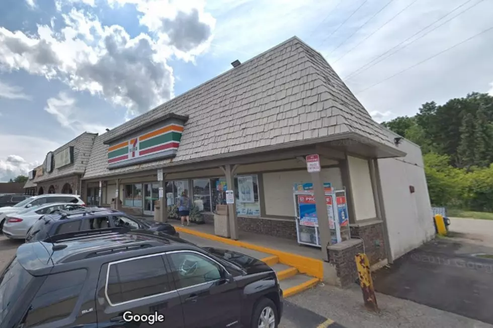 Popular Chain With Several Michigan locations Closing 400+ Stores