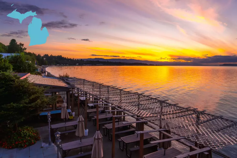 12 Michigan Waterfront Restaurants With Incredible Food and Even Better Views