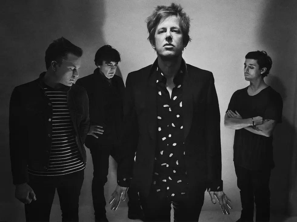 Spoon Are Full of ‘Hot Thoughts’