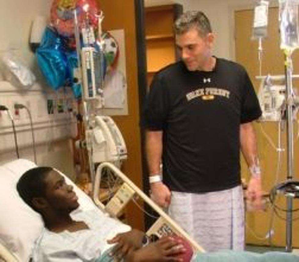 Baseball Coach Gives Player Kidney