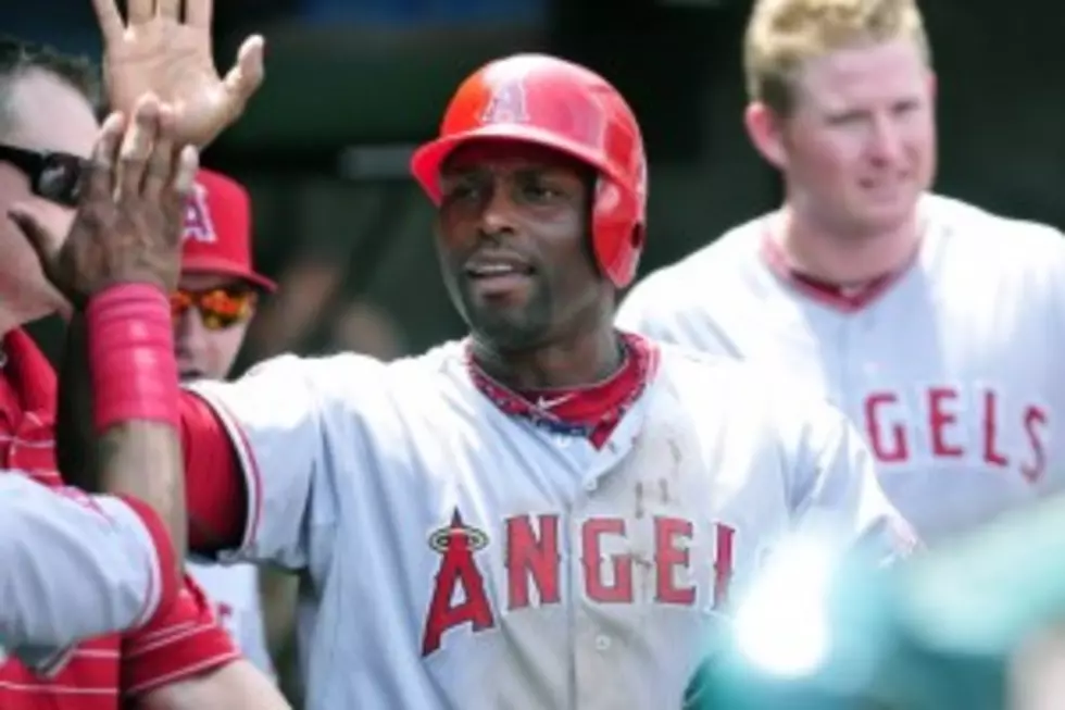 Angels Outfielder Torii Hunter Will Return Your Sunglasses For Free [VIDEO]