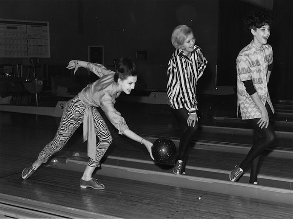 Women Bowling — Morning Eyegasm [PICTURES]