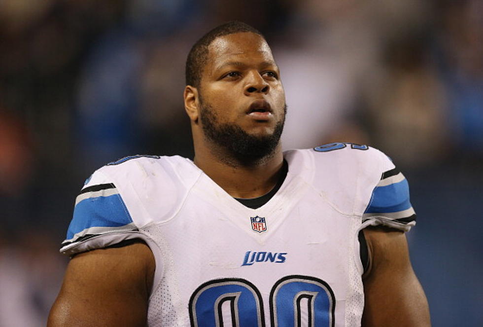 Ndamukong Suh Saved Louie Anderson From Drowning