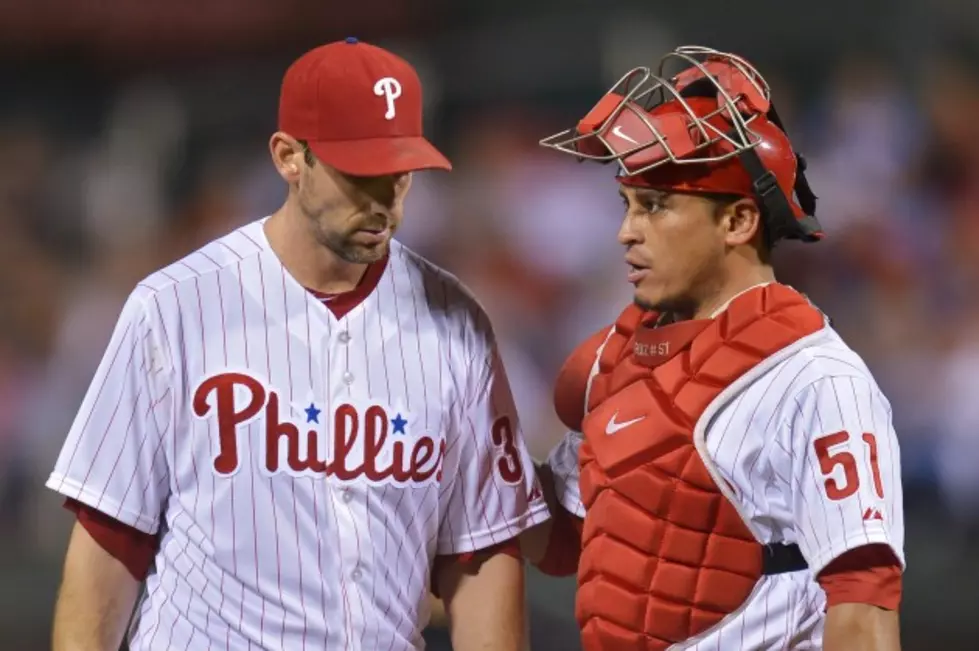 Phillies Sign Catcher Carlos Ruiz to 3-Year Contract