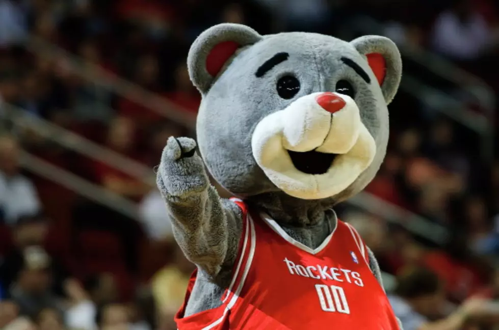Too Funny: Houston Rockets Mascot Clutch Scares The Rockets [VIDEO]