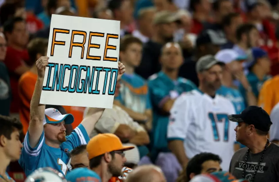 Richie Incognito Blows Up Twitter with “FACTS”