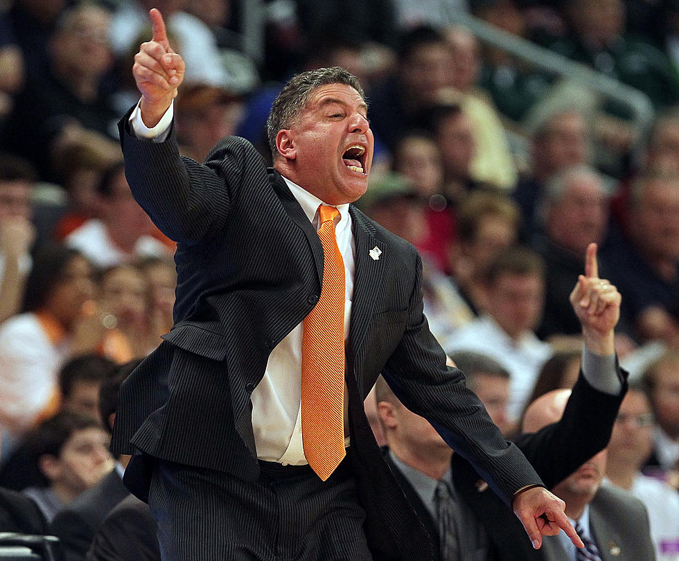 Auburn Hires Former Tennessee Coach Bruce Pearl