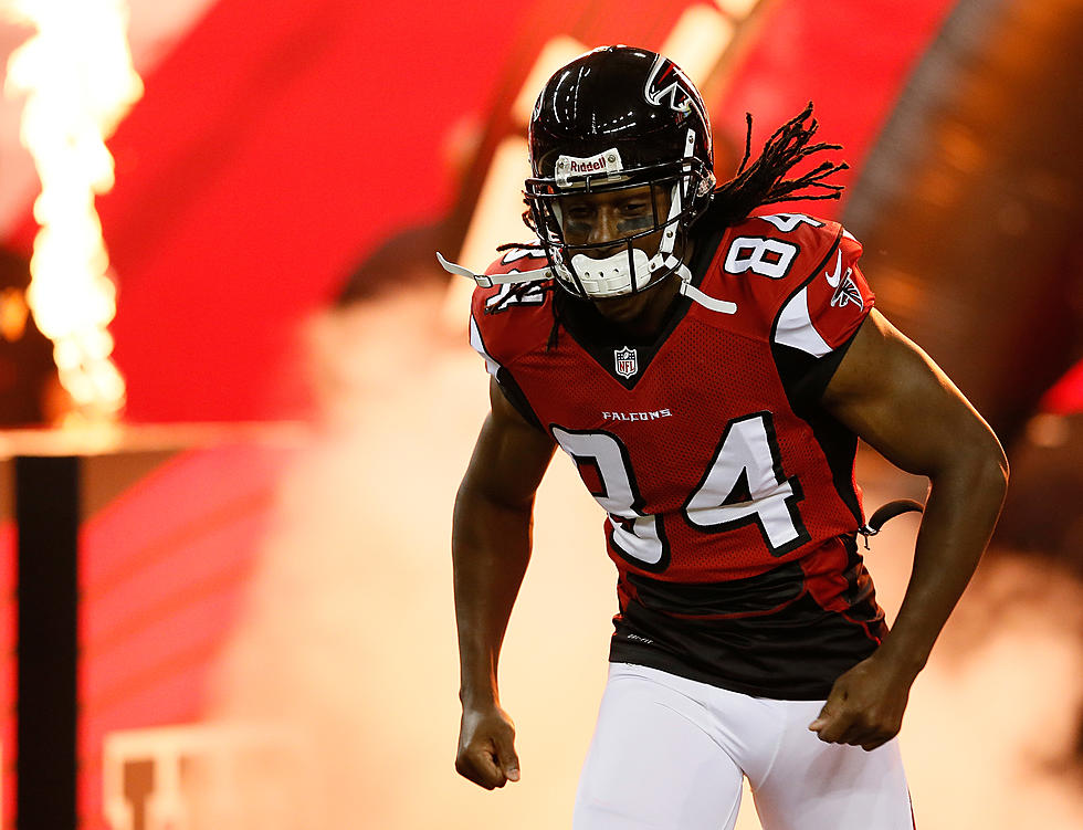 Roddy White Agrees to 4-Year Extension