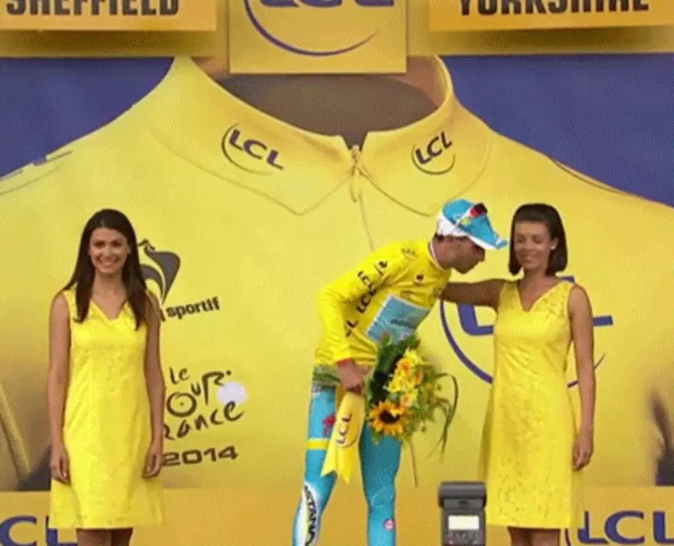 Epic Fail: Tour De France Stage Winner Rejected While Trying To Get A Kiss