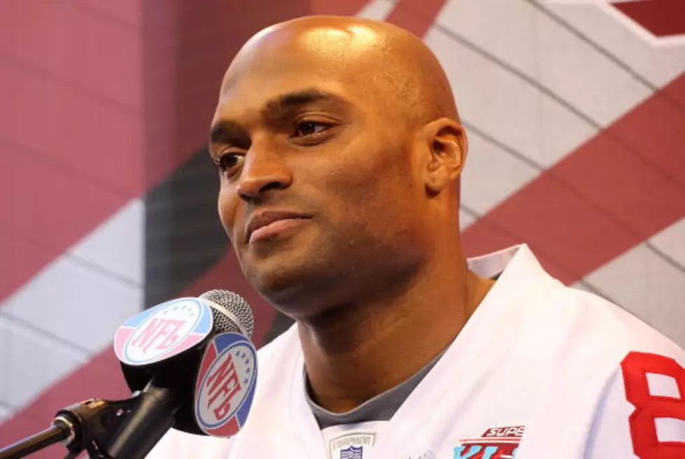 Former NFL Star Amani Toomer Talks RGIII, Dez Bryant Contract, and NFL Parity [AUDIO]