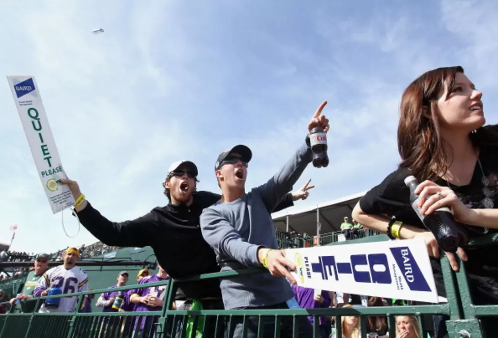 Phoenix Golf Fans Shower Course In Beer After Hole In One [VIDEO]