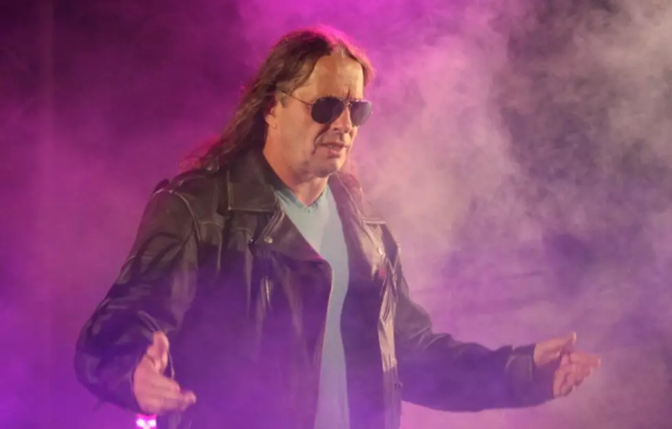 Top 10 In-Ring Workers of All Time &#8212; No. 1 Bret &#8216;The Hitman&#8217; Hart