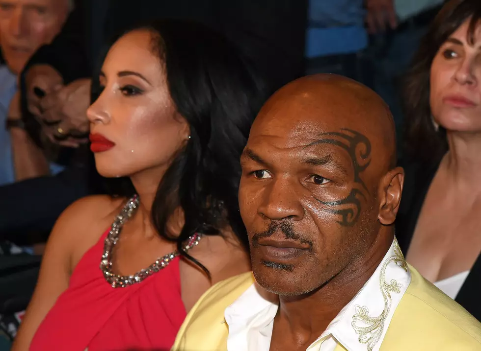 Mike Tyson Elbows A Fan For Getting Too Close For Comfort