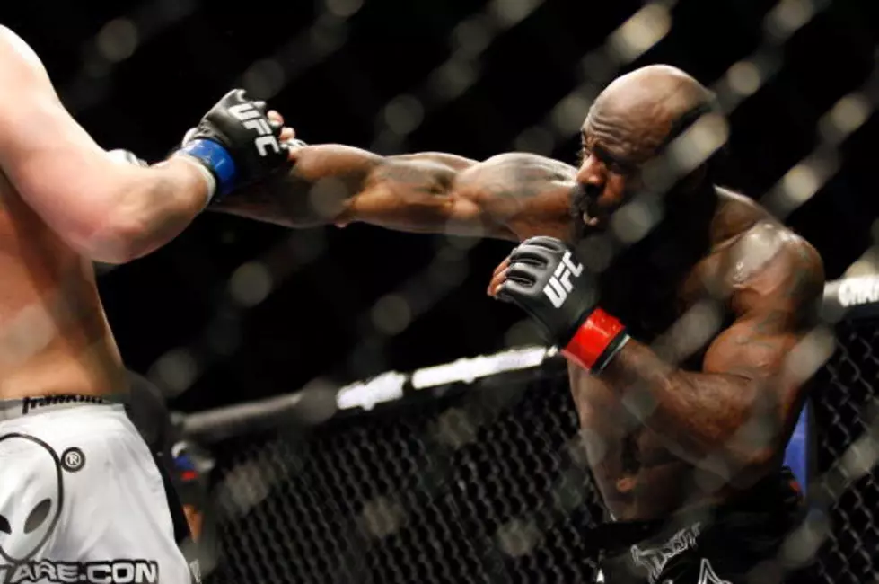 Watch Kimbo Slice Knock Out Ken Shamrock At Bellator 138