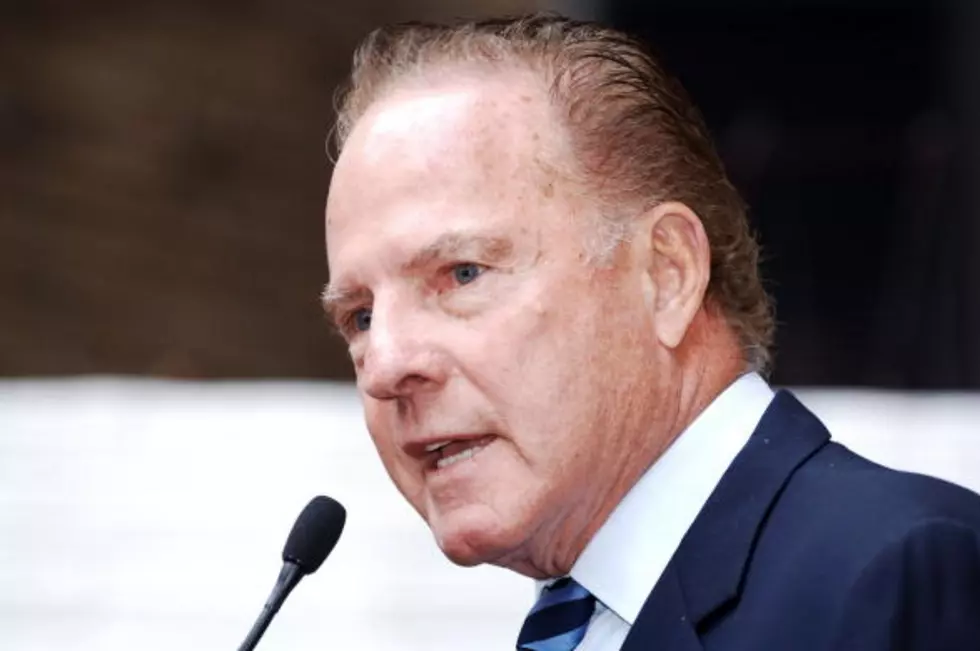 Pro Football Hall of Fame Member Frank Gifford Passes Away