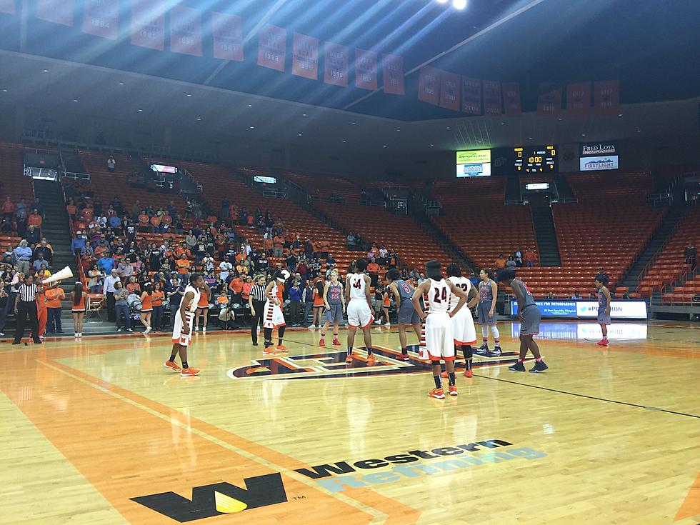 UTEP Improves to 21-2 With a Dominant Performance Over FAU