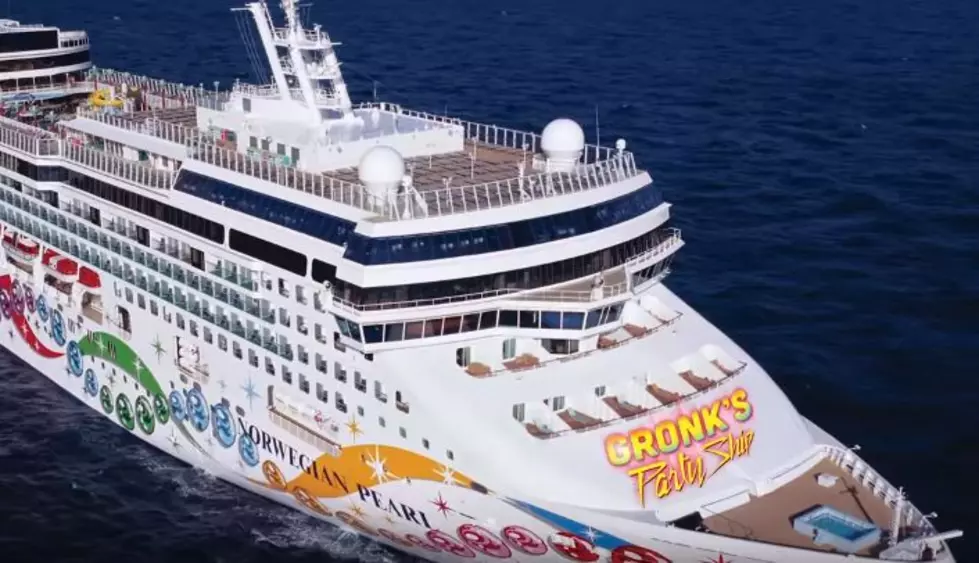 Rob Gronkowski’s Party Cruise to Bahamas is Insane [VIDEO]