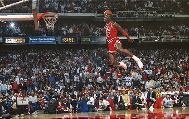 Watch Every Perfect Score In Slam Dunk Contest History