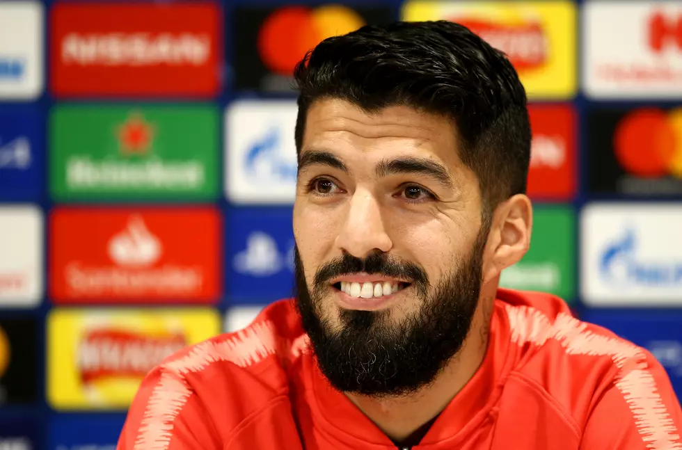 Suárez to Join Uruguay as he Recovers from Knee Surgery