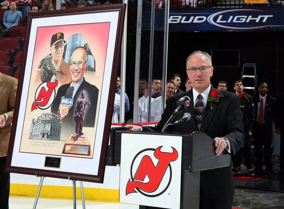 Legendary Hockey Voice Mike Emrick Retires After 50 Years