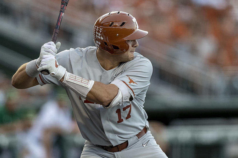 College World Series Gets Double Dose of El Paso Baseball Players