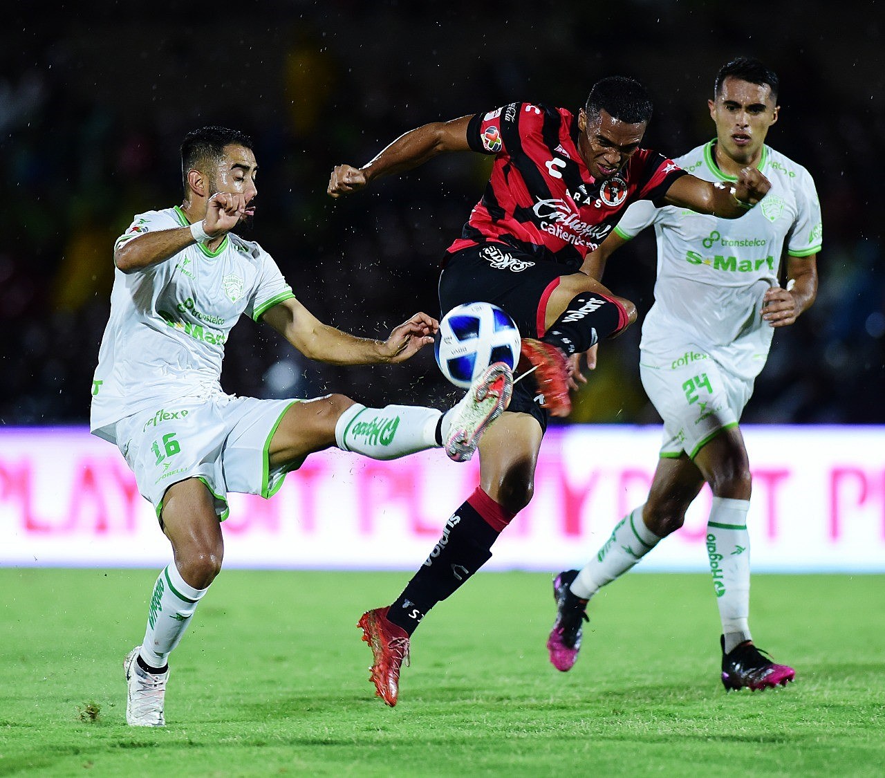 FC Juarez Begins Preseason in Acapulco with New Superstar Coach