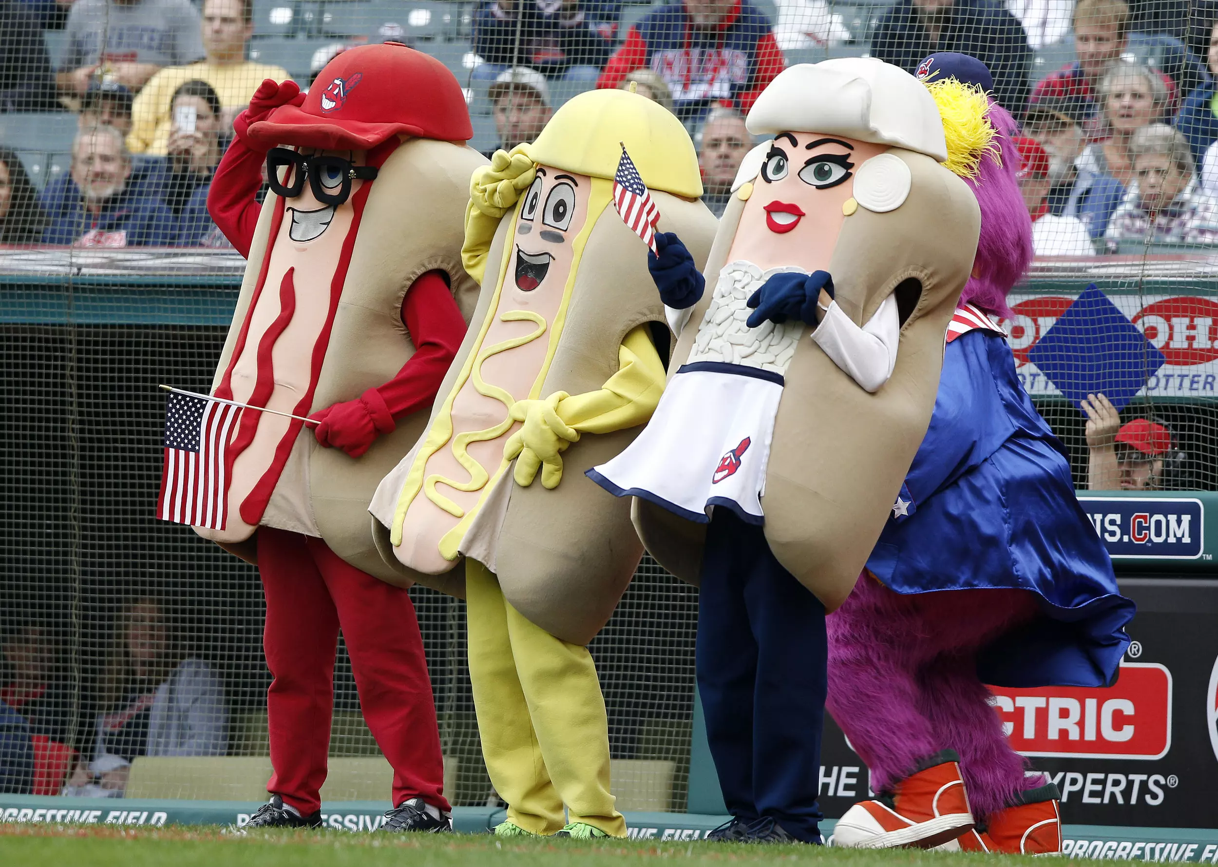 Cleveland Guardians Demote Mustard Mascot From Hot Dog Race