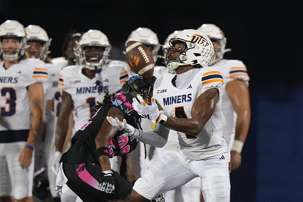 McConnell Magic in Miami! UTEP Snaps 4-Game Losing Streak at FIU, 27-14