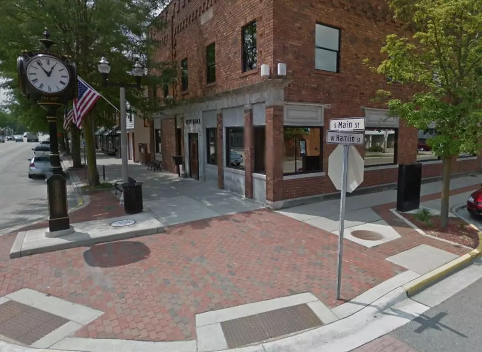 This Michigan Street Corner Might Be the Farthest Point from Any Great Lake