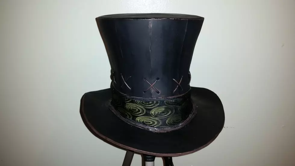 Making A Top Hat From Craft Foam [DIY Video]