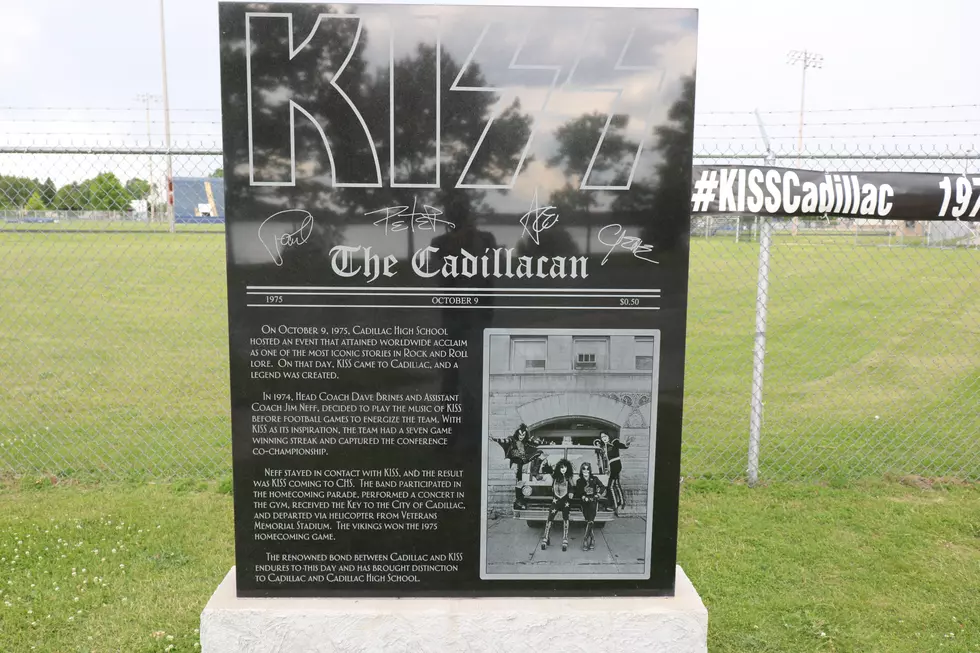 Giant Monument Commemorates When Kiss Came To Cadillac