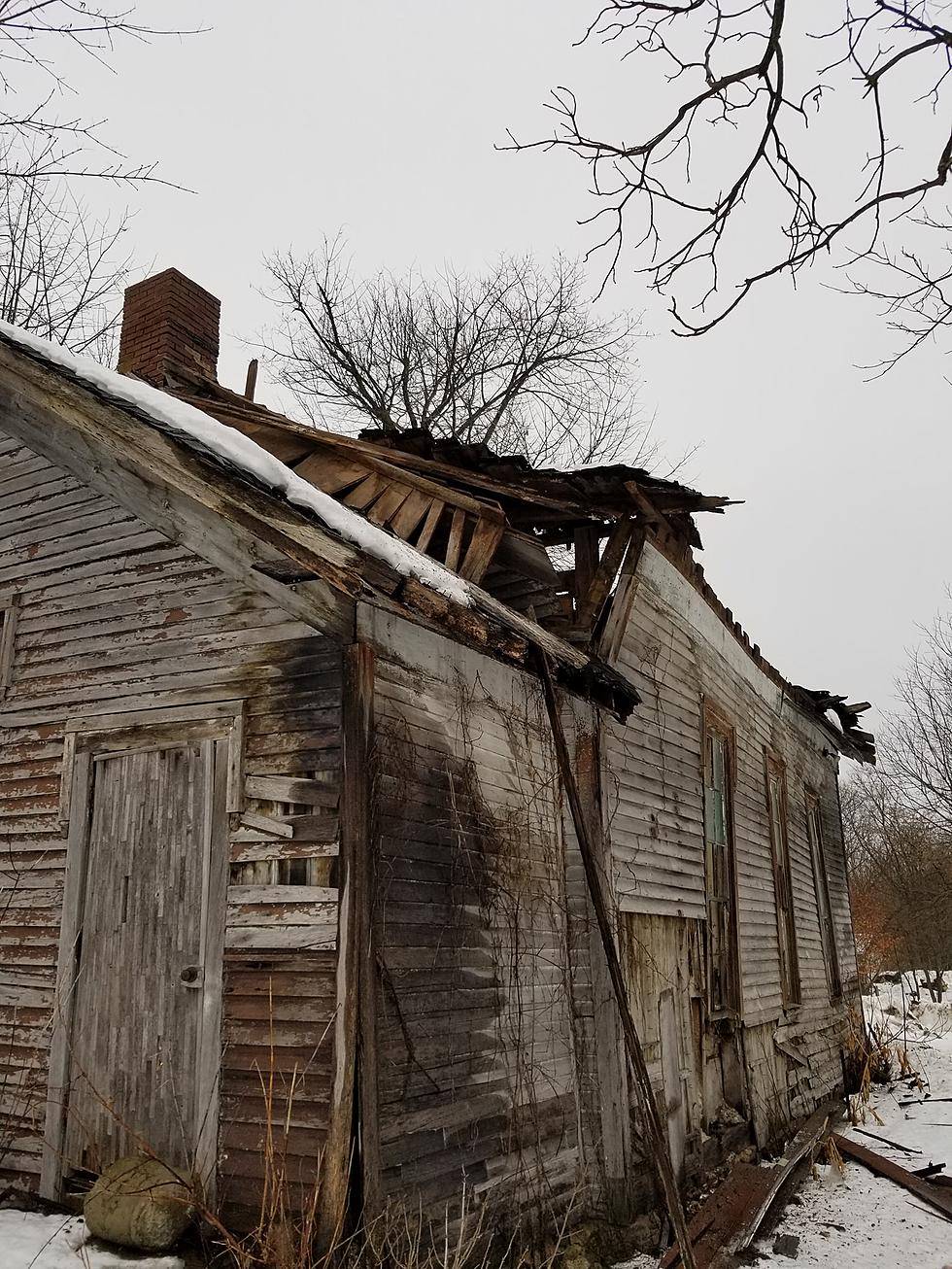 Historic 1880 One Room School House in Van Buren County Collapses Under Heavy Snow