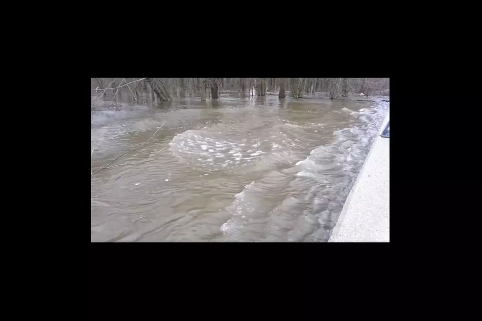 Incredible – Watch Waves Form on Paw Paw River at CR 673 Bridge
