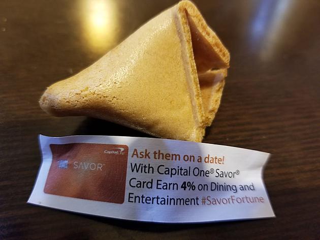 When Did Chinese Restaurants Start Putting Ads in Their Fortune Cookies?