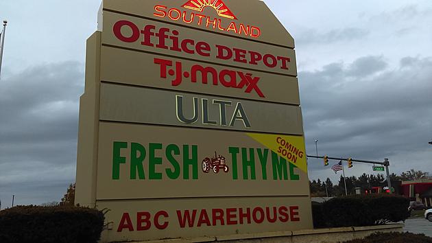 Fresh Thyme Farmers Market Grocery Set to Open in Portage