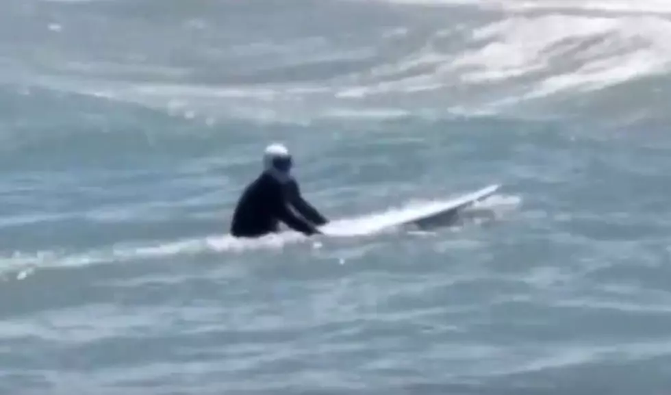 Surfing Lake Michigan Is Just Not That Exciting [Boring Video]