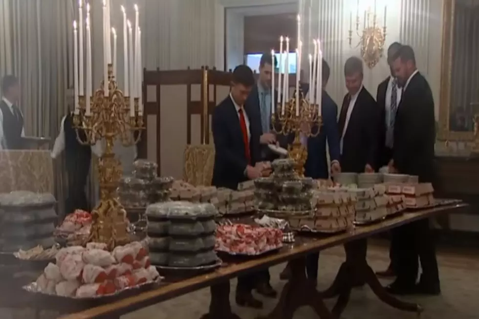 White House Serves Fast Food Feast To Champs